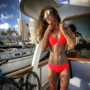 Meet your Posher, Sera